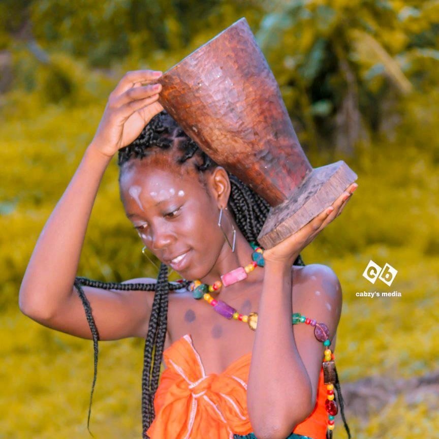 3 times Kokwa Thee Model Flaunts her Inextricable Cultural Practice.