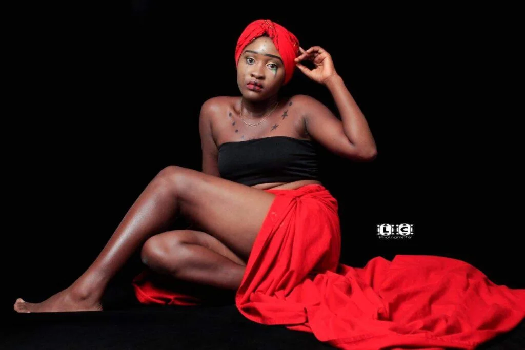 8 Stunning Looks of Naji Served Over the Weekend - Violet Beauty Kundananji