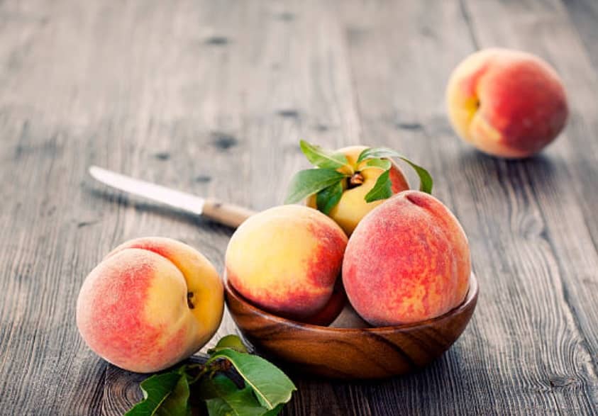 7 Amazing Health Benefits of Peaches