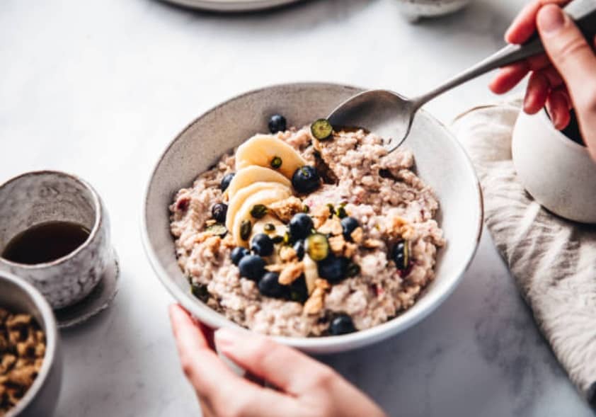 3 Benefits of Eating Oatmeal for Breakfast