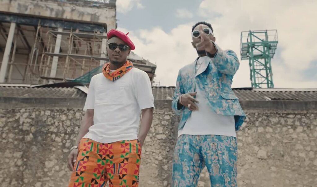 Alikiba ft. Patoranking - Bwana Mdogo (Official Music Video)