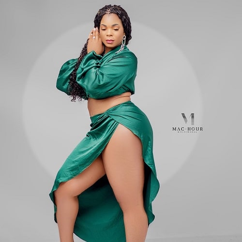 Racheal Muyepa alias Queen Sheba (REINA DE SHEBA)
