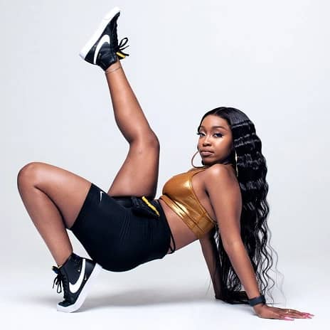 Kamo Mphela - Party MP3 Download Audio | Party by Kamo Mphela MP3 Download