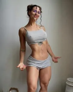 Addictiveanna Leaked Video